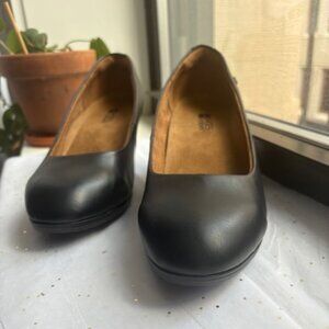 Shoes For Crews Olivia Pump